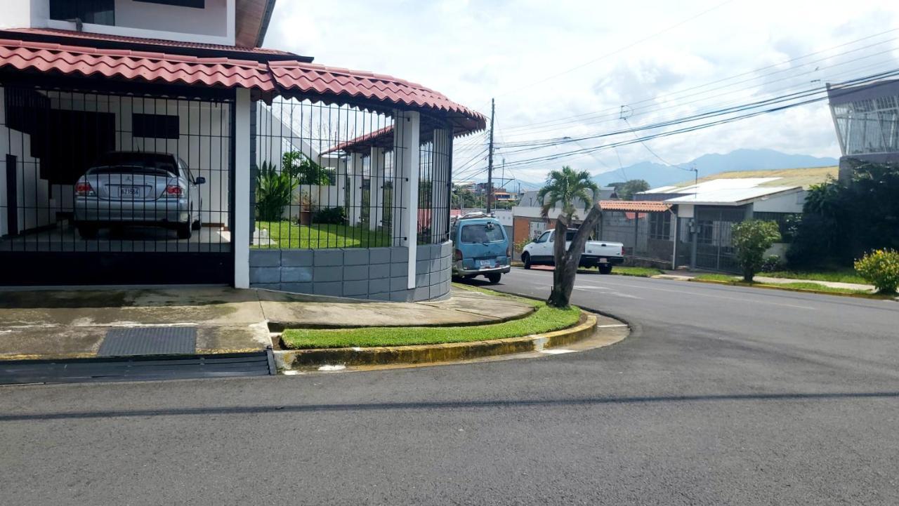 Don Carlos Place Upper Unit Alajuela Bagian luar foto