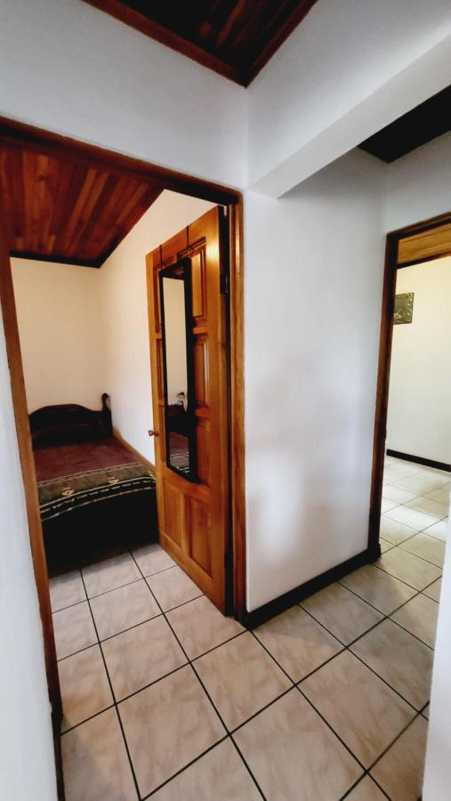 Don Carlos Place Upper Unit Alajuela Bagian luar foto