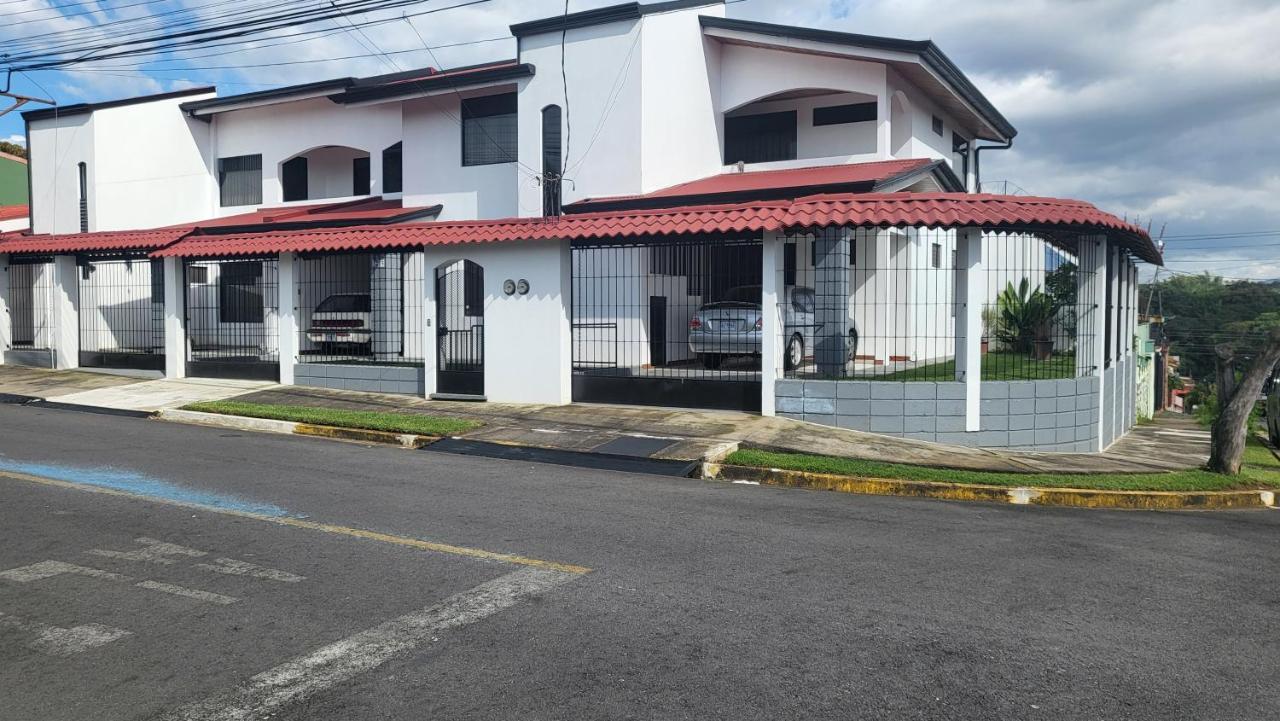 Don Carlos Place Upper Unit Alajuela Bagian luar foto