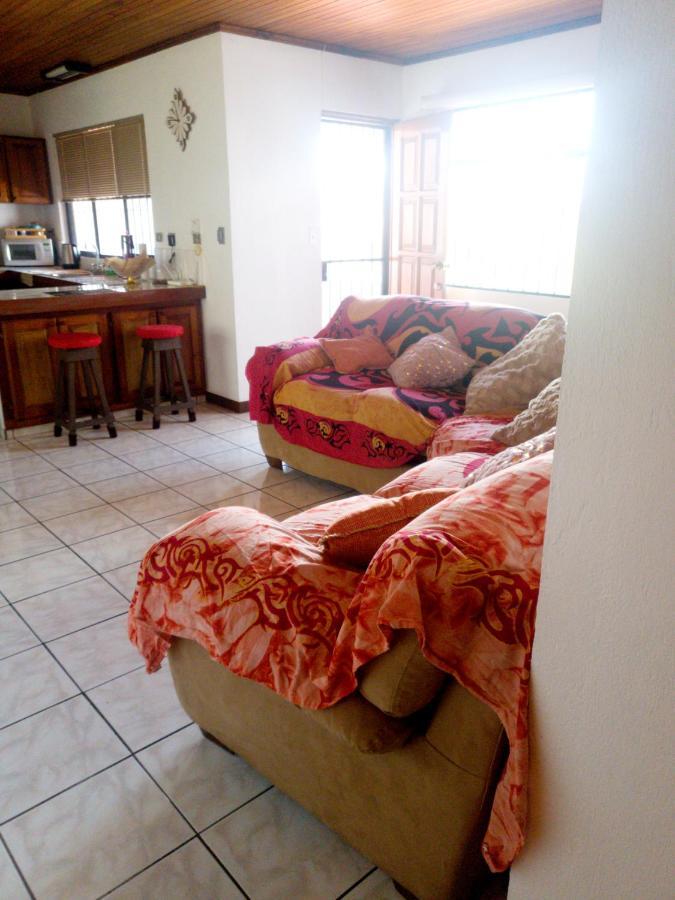 Don Carlos Place Upper Unit Alajuela Bagian luar foto
